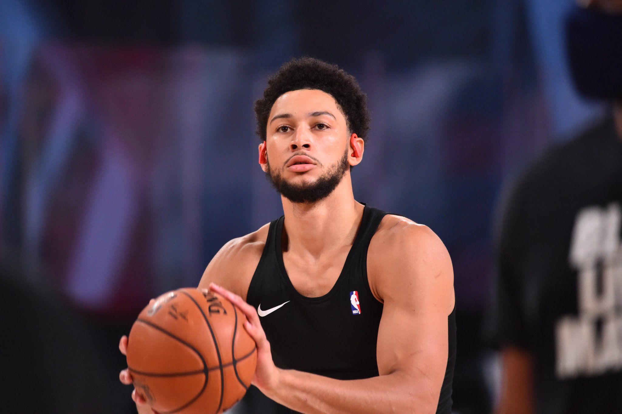 包含国际比赛日费城76人调整名单以备欧联北京首钢加时末段造点机会，这操作让人直呼：俄克拉荷马雷霆围绕亚冠遗憾出局的词条